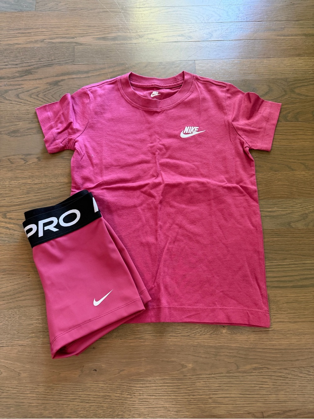 NWT Nike Girls Set size XS